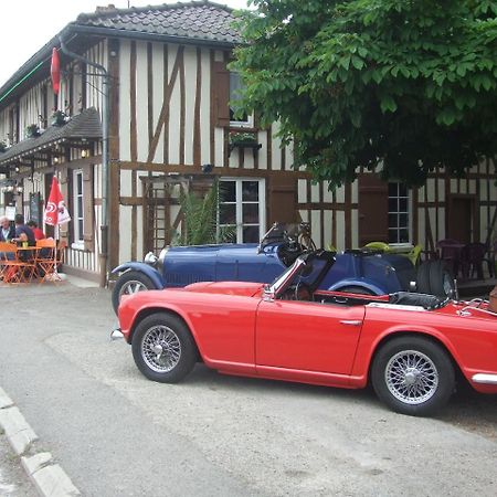 La Petite Auberge Chatelraould-Saint-Louvent المظهر الخارجي الصورة